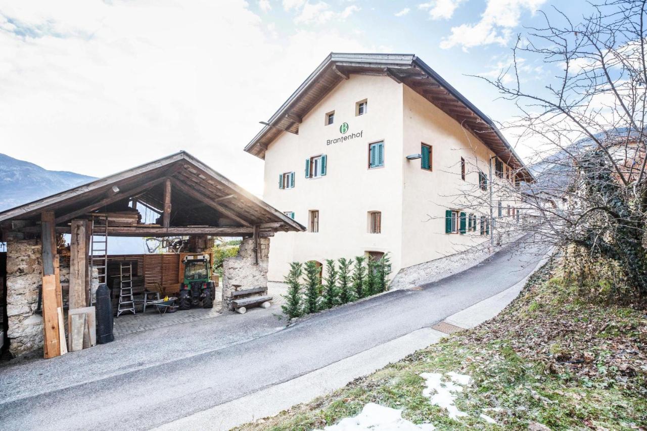 Brantenhof Ferienwohnung Vinea Cortaccia Ngoại thất bức ảnh