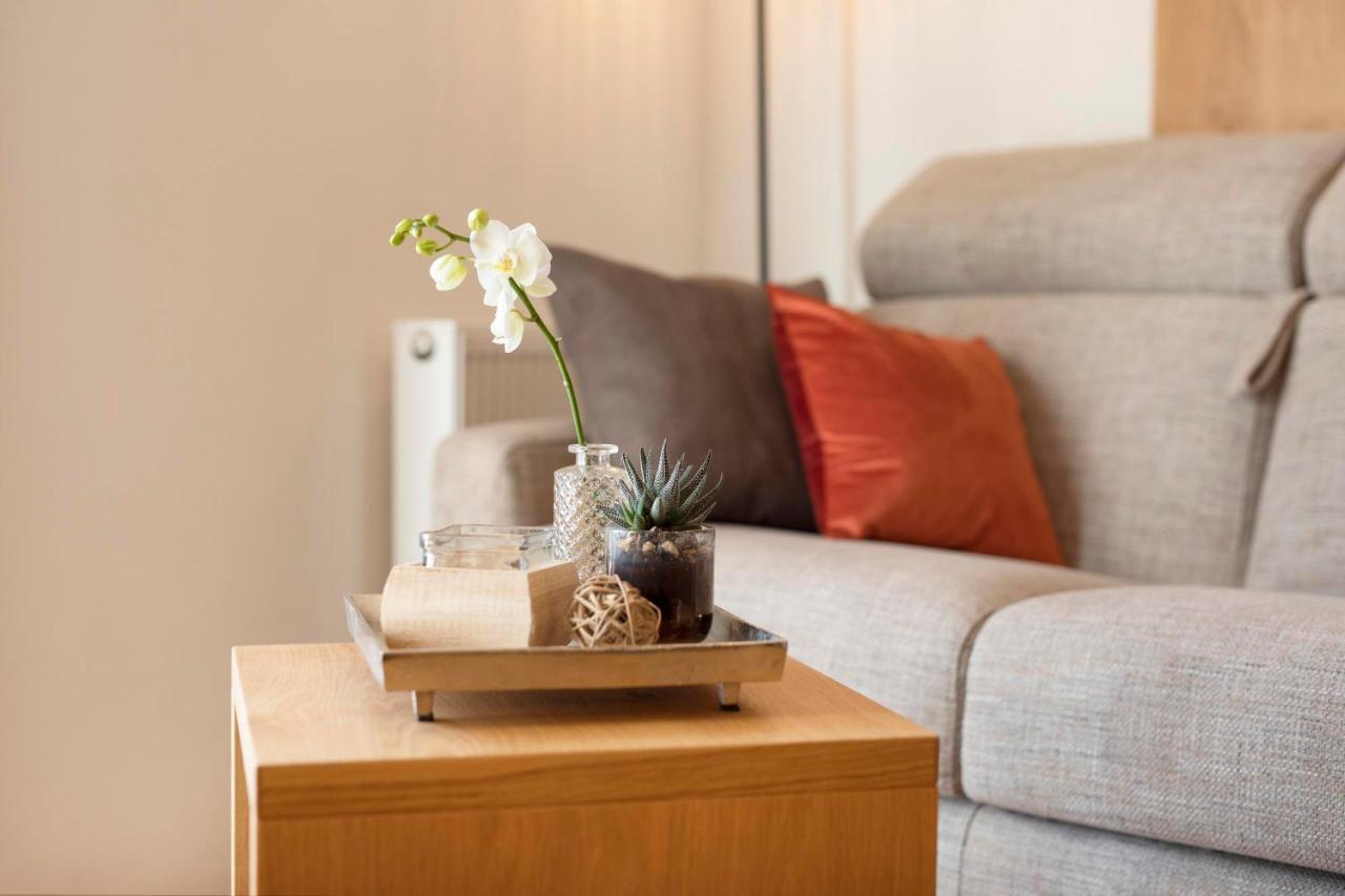 Brantenhof Ferienwohnung Vinea Cortaccia Ngoại thất bức ảnh