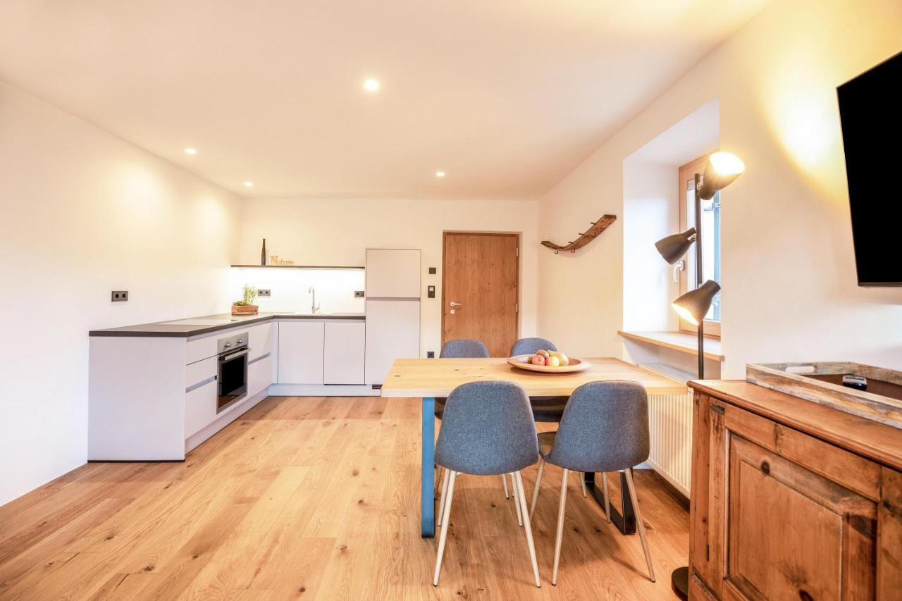 Brantenhof Ferienwohnung Vinea Cortaccia Ngoại thất bức ảnh